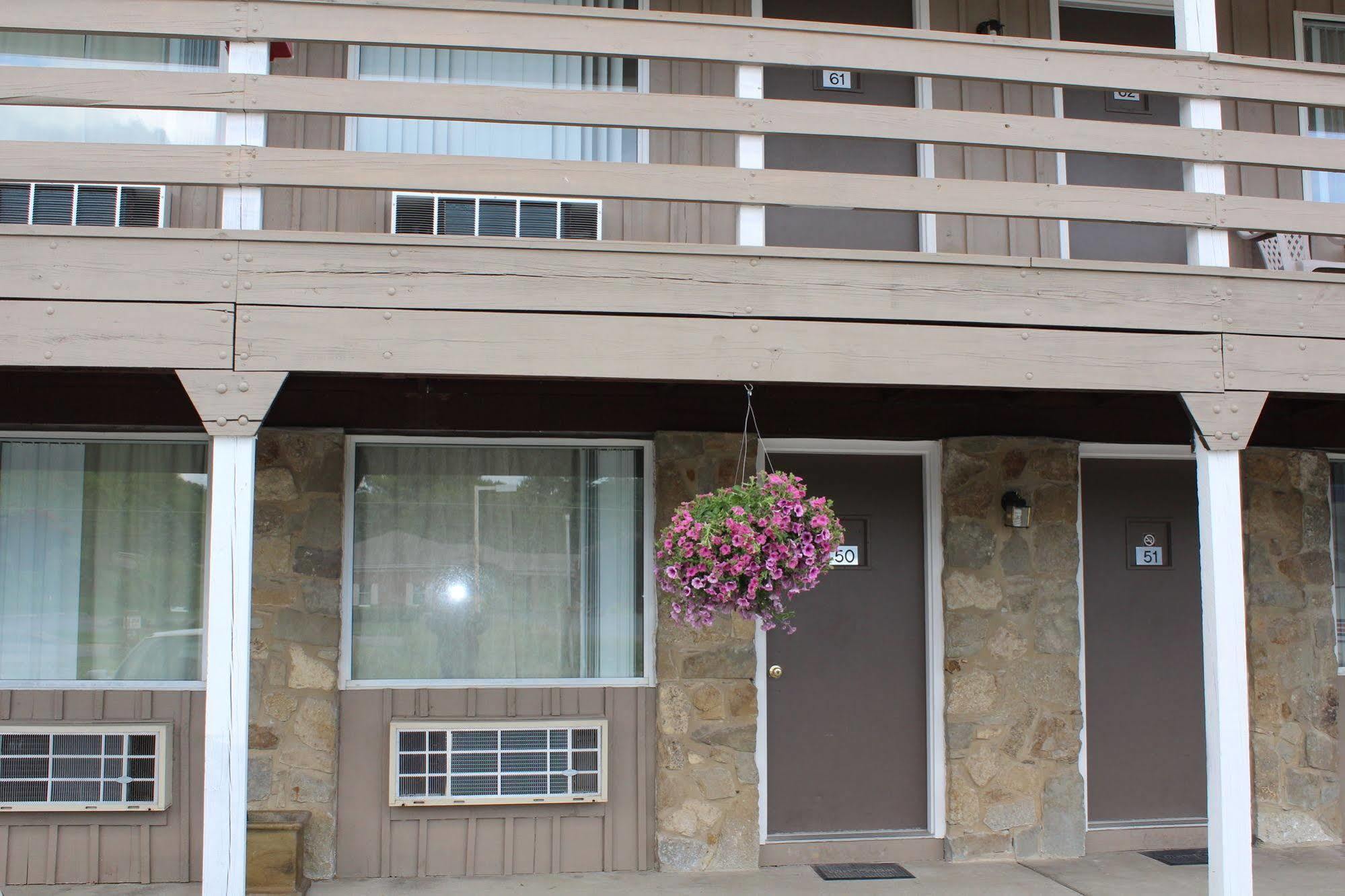 Brown'S Motel Aberdeen Екстер'єр фото